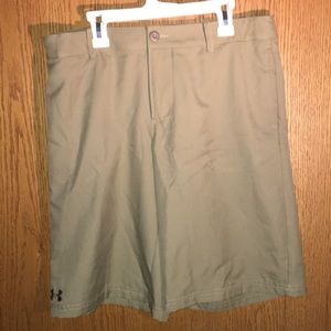 Khaki Under Armor shorts